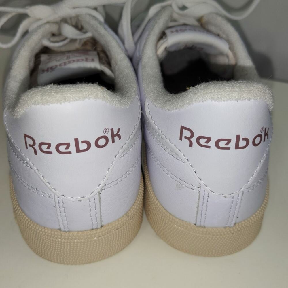 Reebok Womens Club C 85 Vintage Shoes White/Chalk/Infused Lilac GY9739 Sneaker 9 - Picture 4 of 7